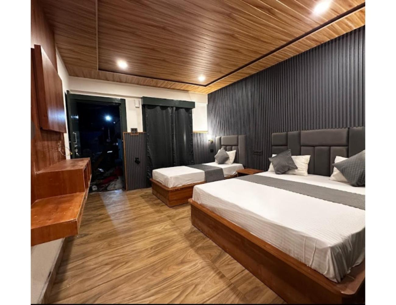 Dayal Guest House, Badrinath Exterior photo